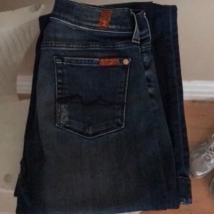 - 7 for all mankind Charlize
